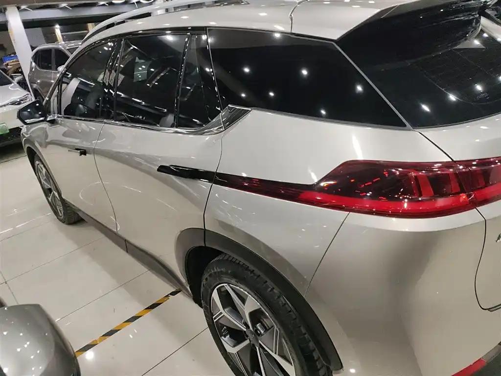 AION V 2023 Used Electric SUV with Panoramic Sunroof
