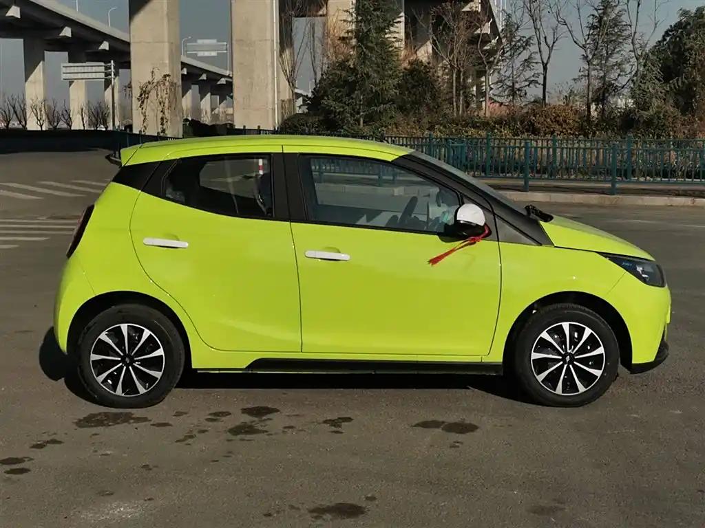 JMEV Xiaoqilin 2024 Green Electric Car Export Cheap