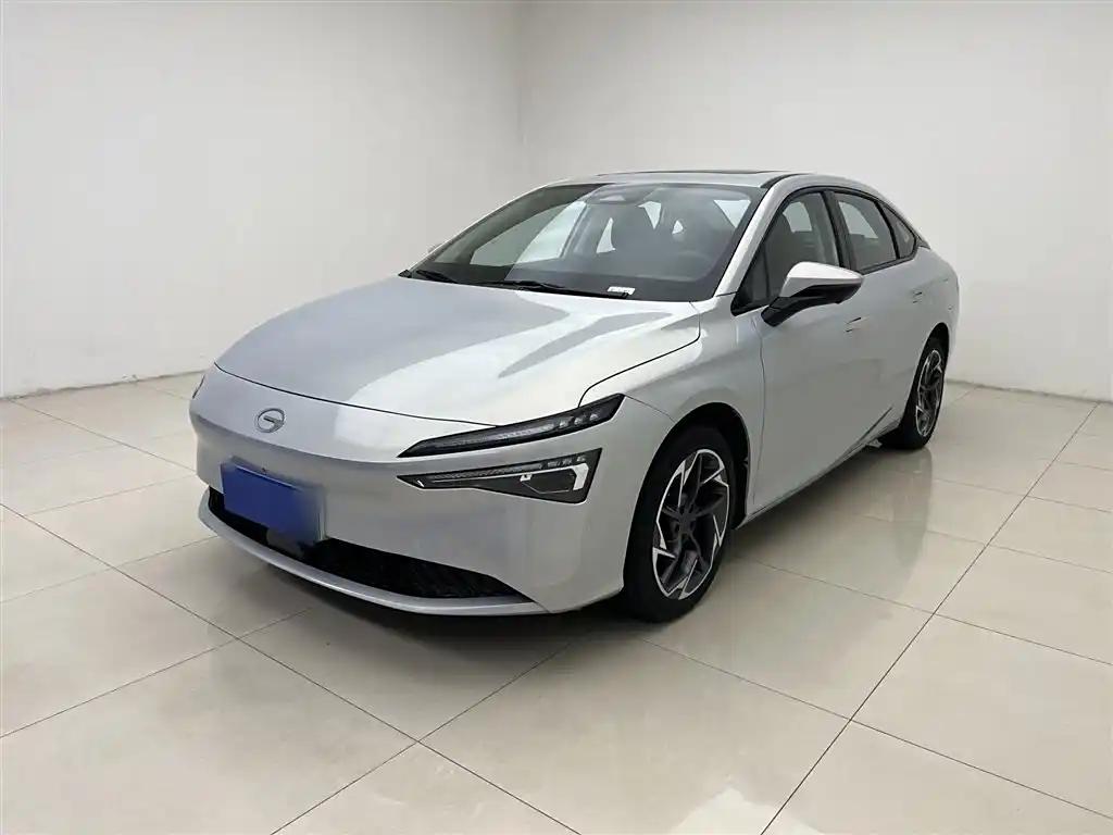 AION ES 2024 Electric Sedan Luxury with Panoramic Sunroof