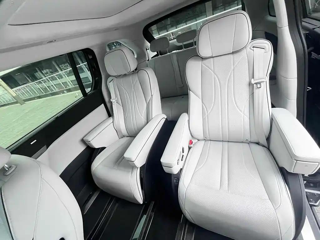 Xpeng X9 2024 Best Electric Car with Panoramic Sunroof