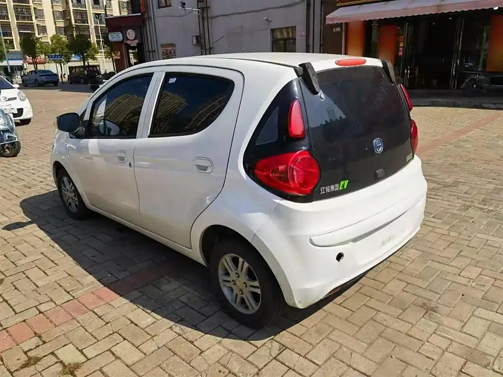 JMEV E200L 2018 White China Electric Car Affordable