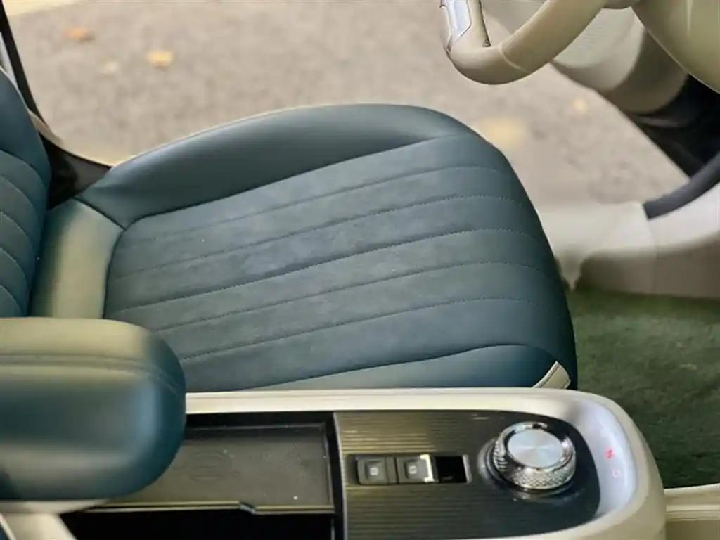 ORA Good Cat 2021 Cute 5-Seat Electric City Car Used