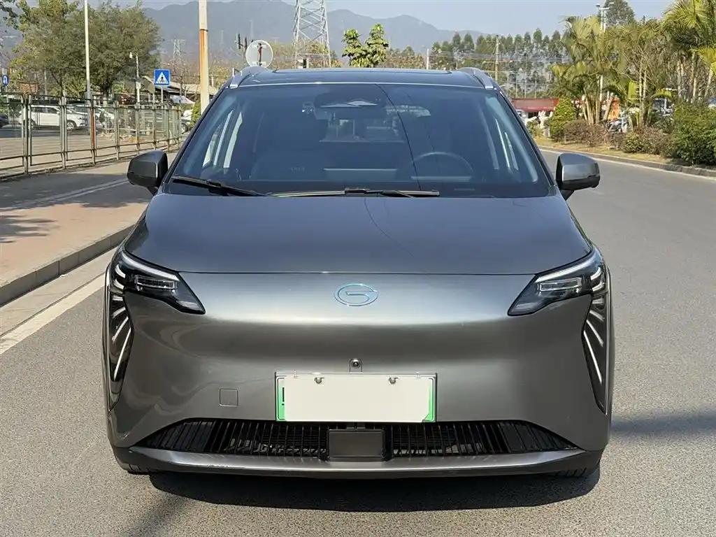 AION Y 2023 Reliable 5-Seater Used Electric SUV