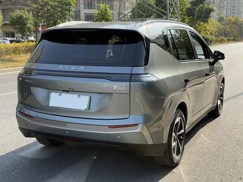 AION Y 2023 Reliable 5-Seater Used Electric SUV