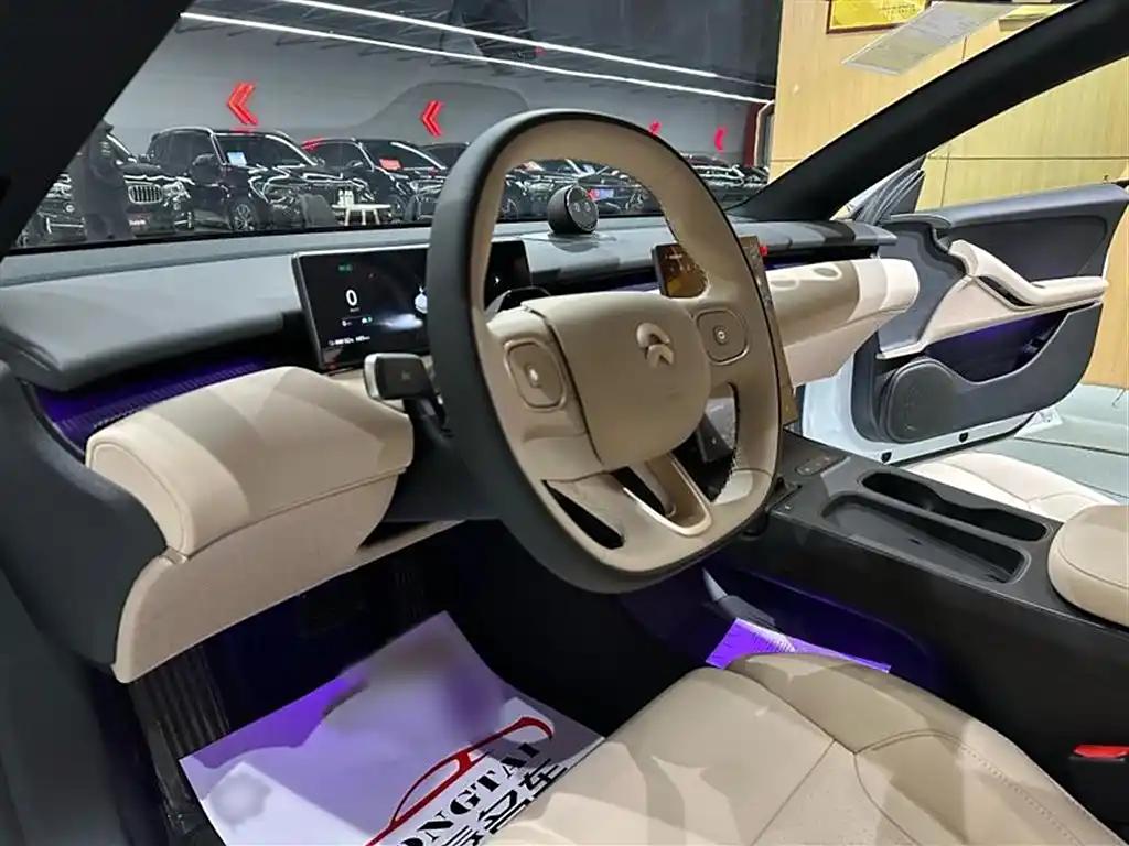 2025 NIO ET5T China White Electric Sedan Cars
