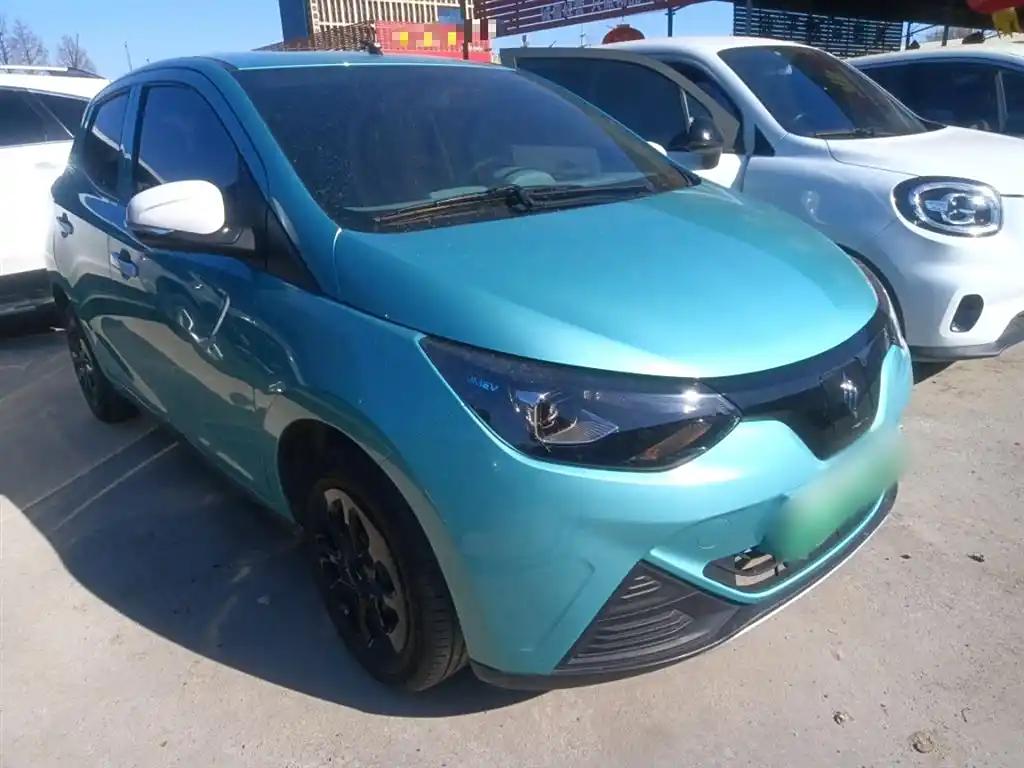 JMEV Xiaoqilin 2024 Stylish Used Electric Vehicle in China