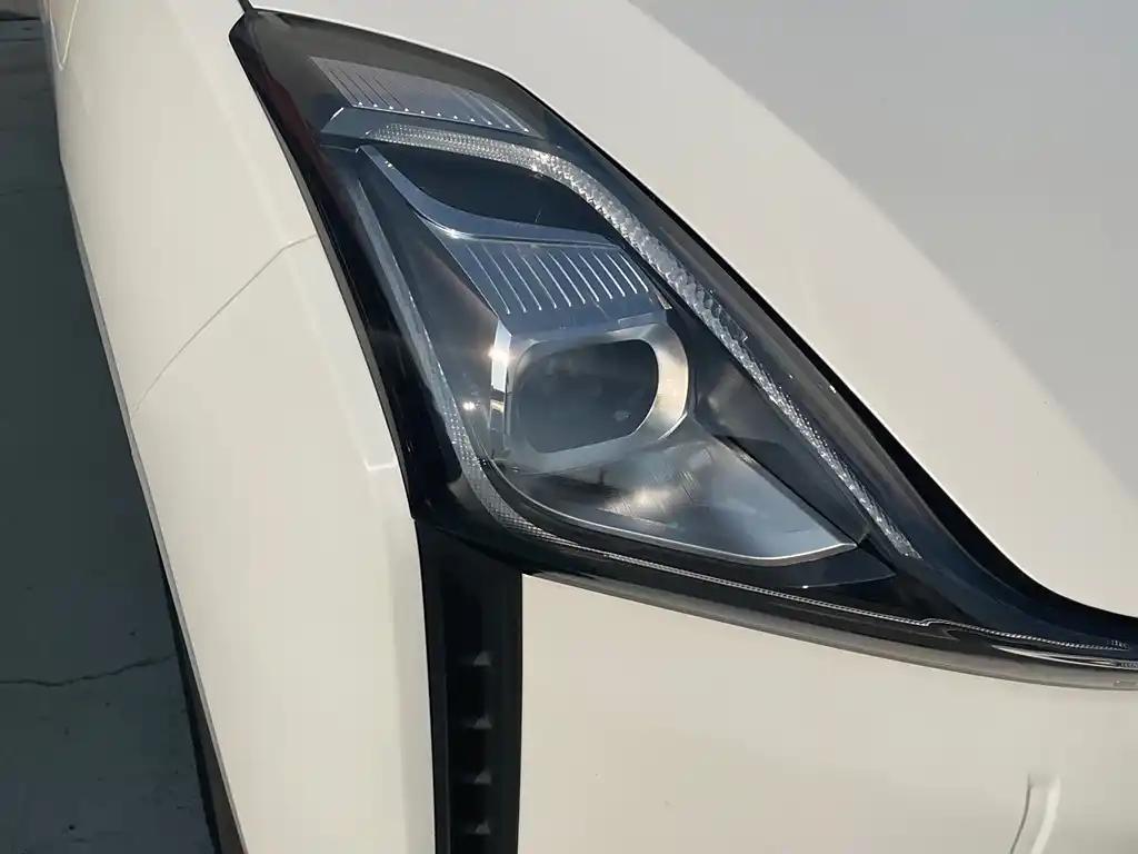 Bestune NAT 2025 Premium White New Energy Vehicle