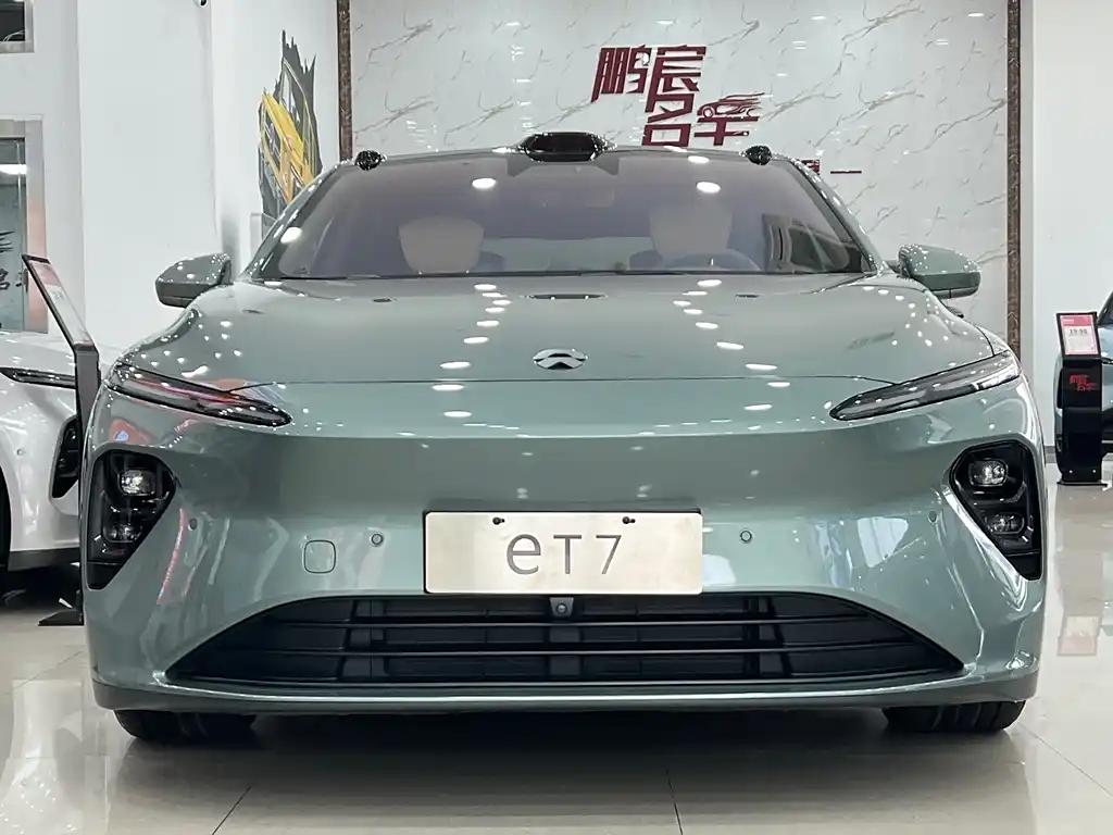 NIO ET7 2022 Green Electric Sedan Luxury
