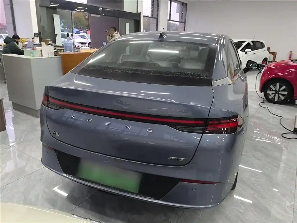 Xpeng P5 2023 New Energy Vehicles in China Big Discount