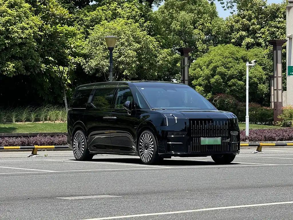 ZEEKR 009 2023 Black Premium Electric MPV SUV