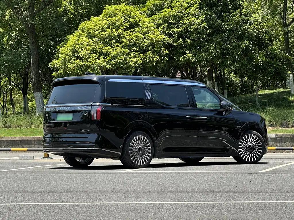 ZEEKR 009 2023 Black Premium Electric MPV SUV