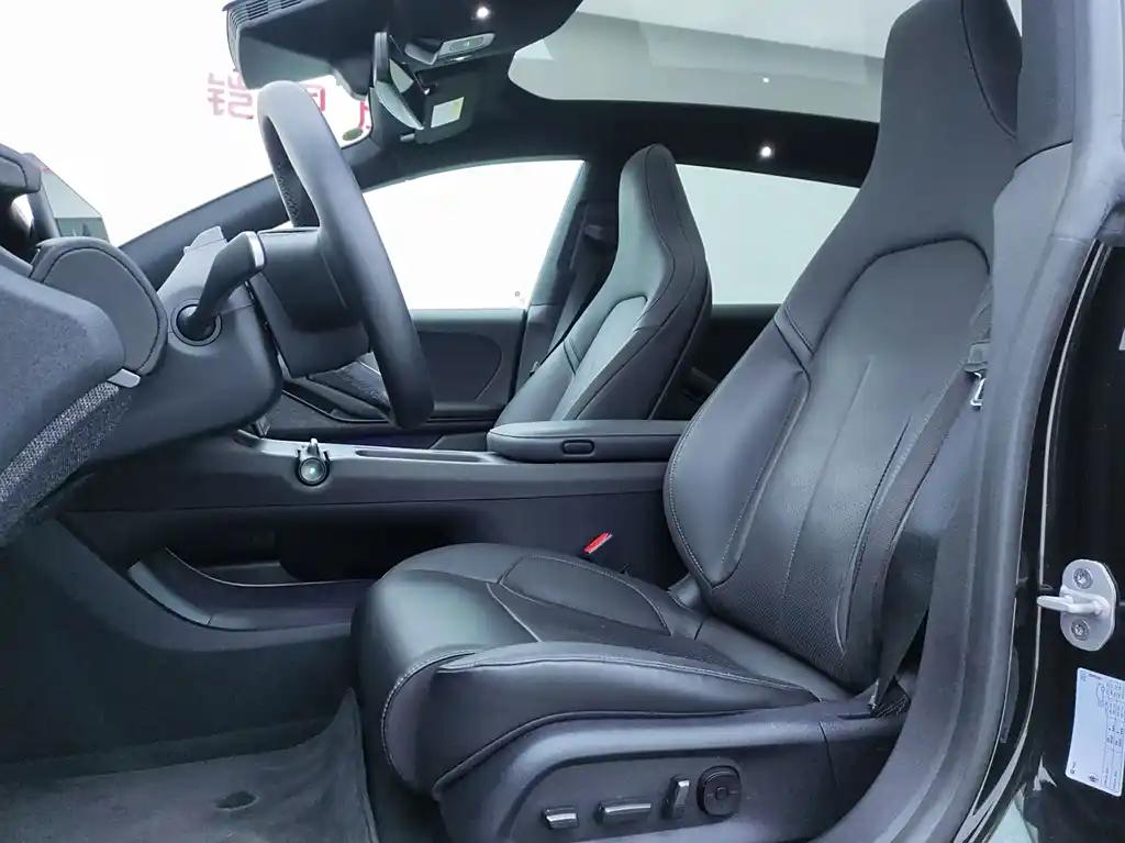 NIO ET5T 2024 Black Electric Sedan Luxury