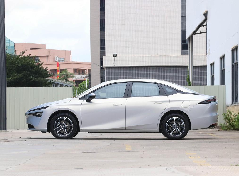 AION 2025 S Max China New Energy Vehicles