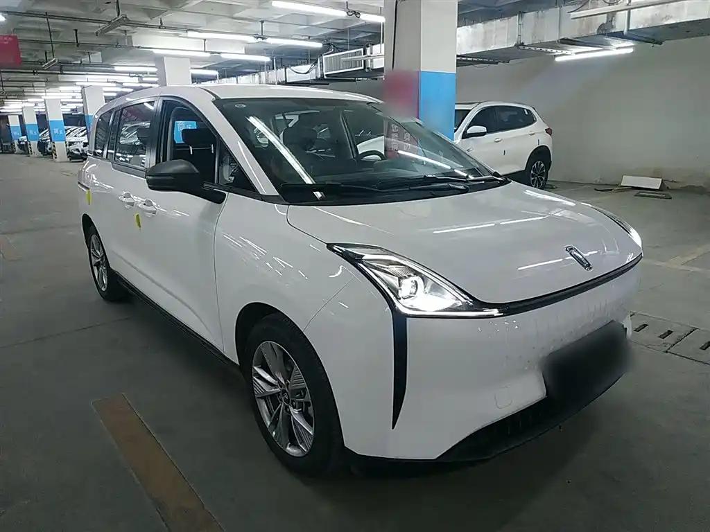 Bestune NAT Pro 2024 Advanced 5-Seater Electric MPV SUV Export