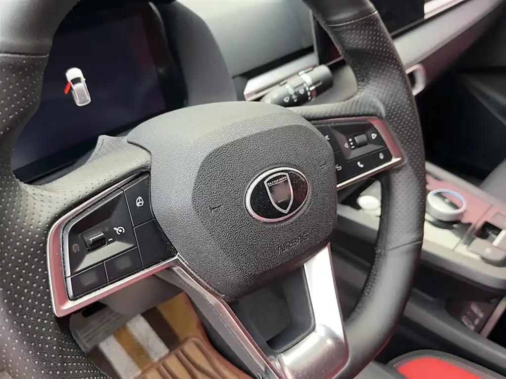 BYD E2 2019 Red 5-Seater New Energy Vehicle in China