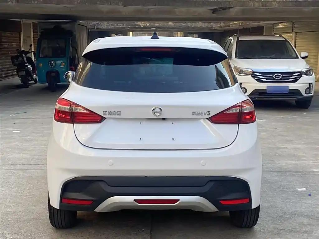 JMEV EV3 2021 White Hatchback Electric Car Export