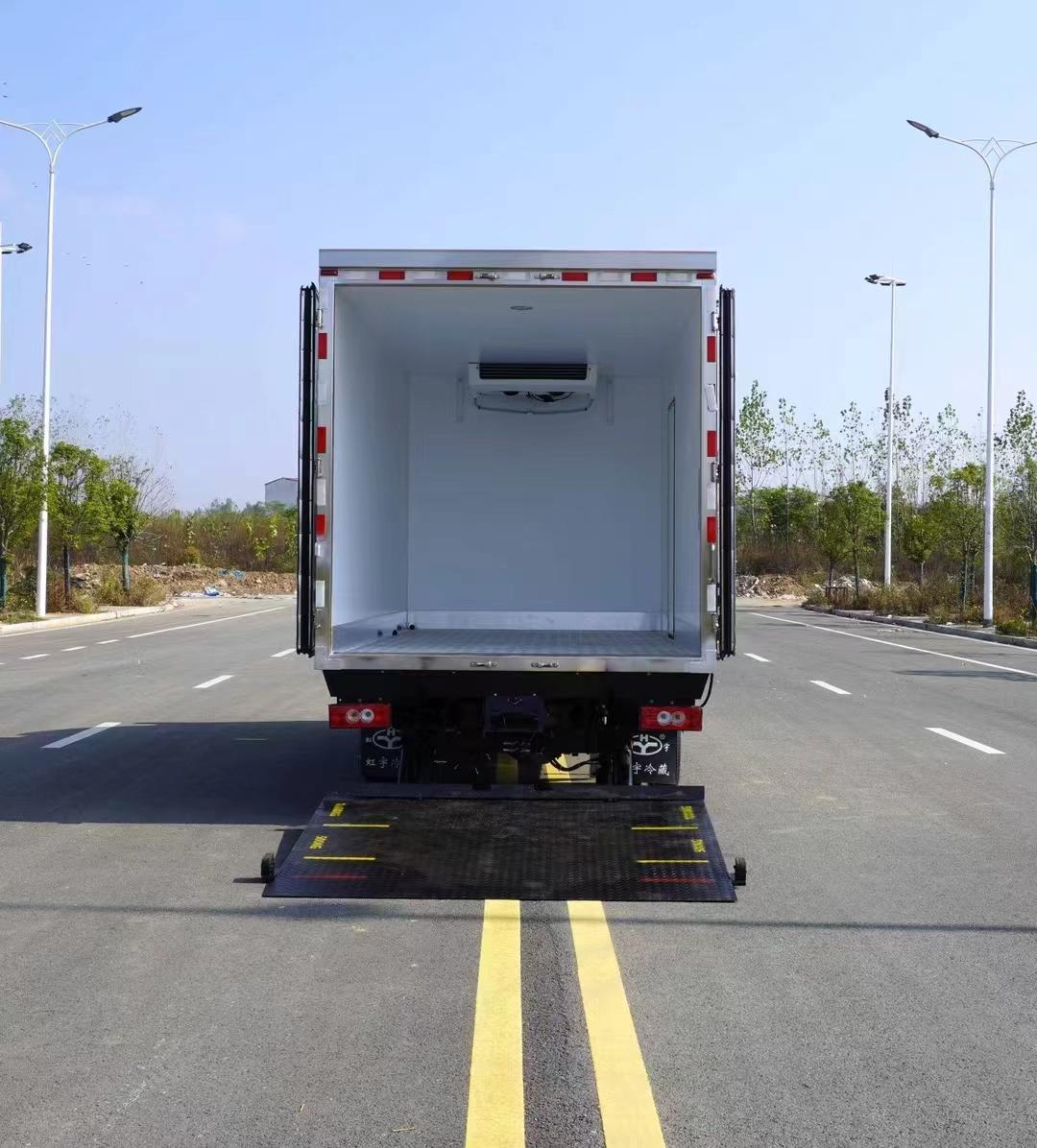 Foton Oumake 2024 White Electric Truck Export