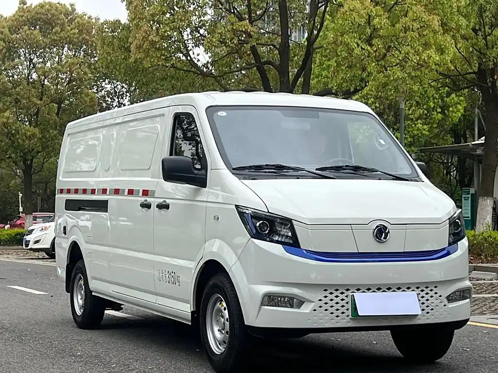 Dongfeng Yufeng EM27 2024 White China Electric Van Used