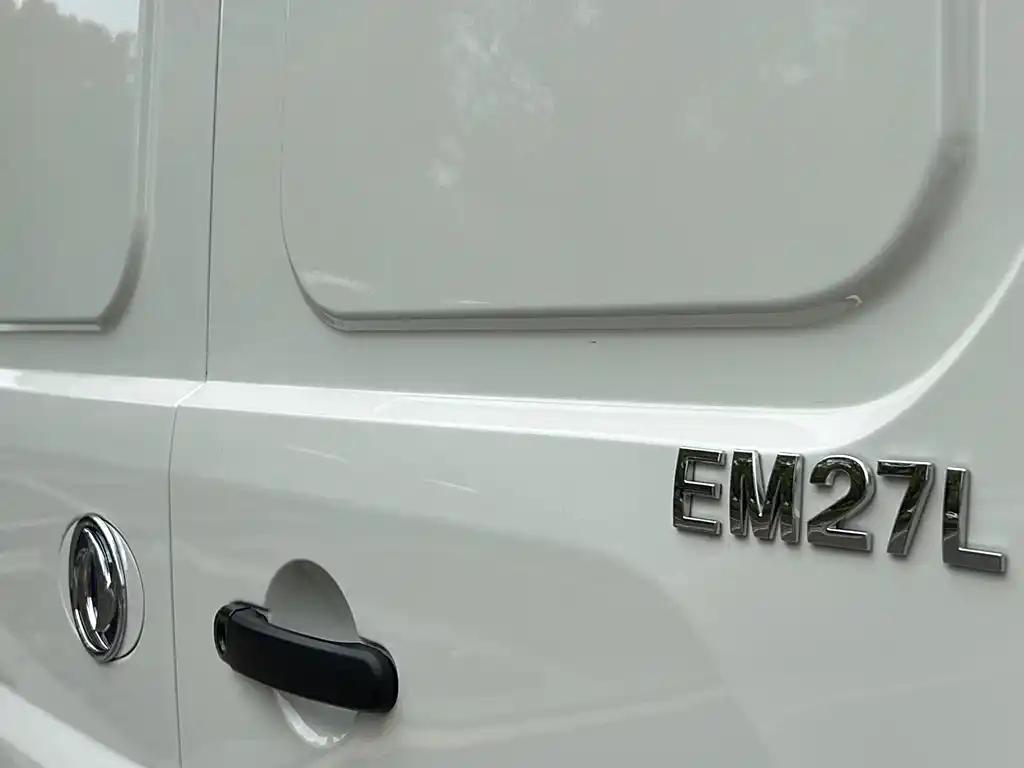 Dongfeng Yufeng EM27 2024 White China Electric Van Used
