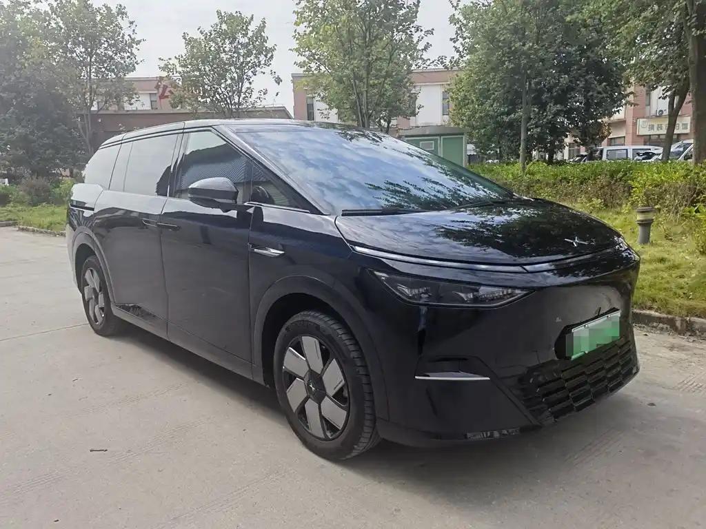 Xpeng X9 2024 Black China Electric MPV SUV