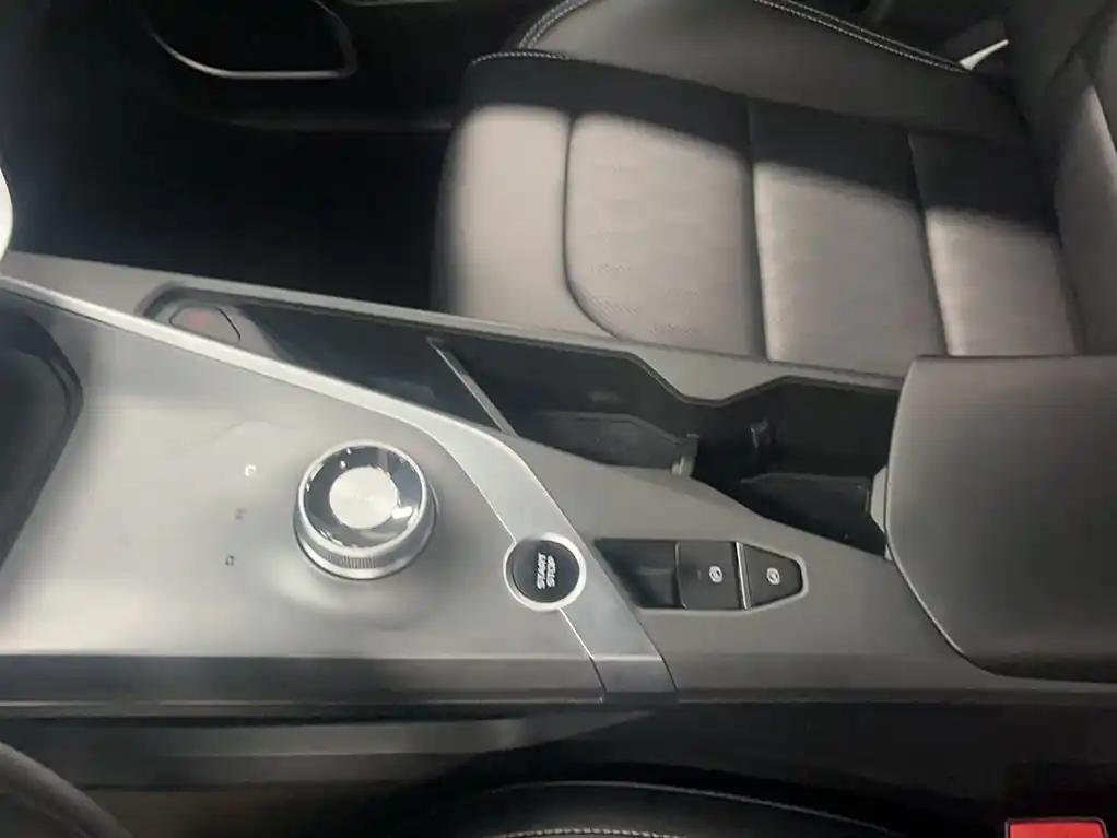 Geely Geometry C 2023 Blue Electric SUV Used