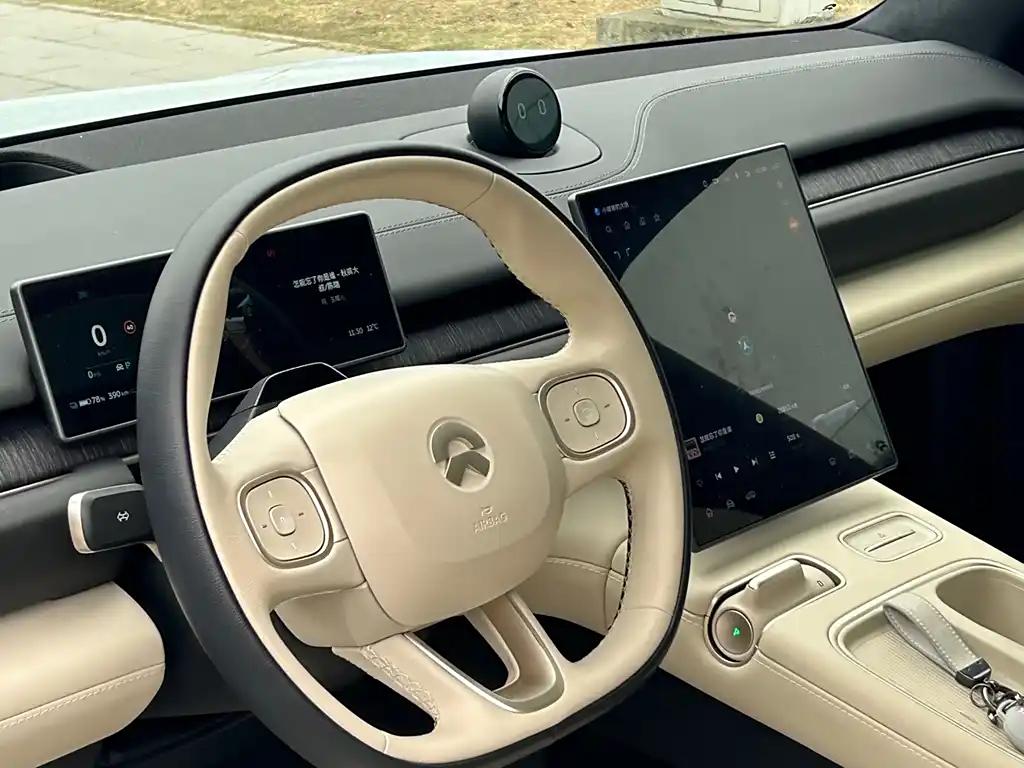 NIO ES6 2023 Luxurious Chinese Electric SUV with GPS