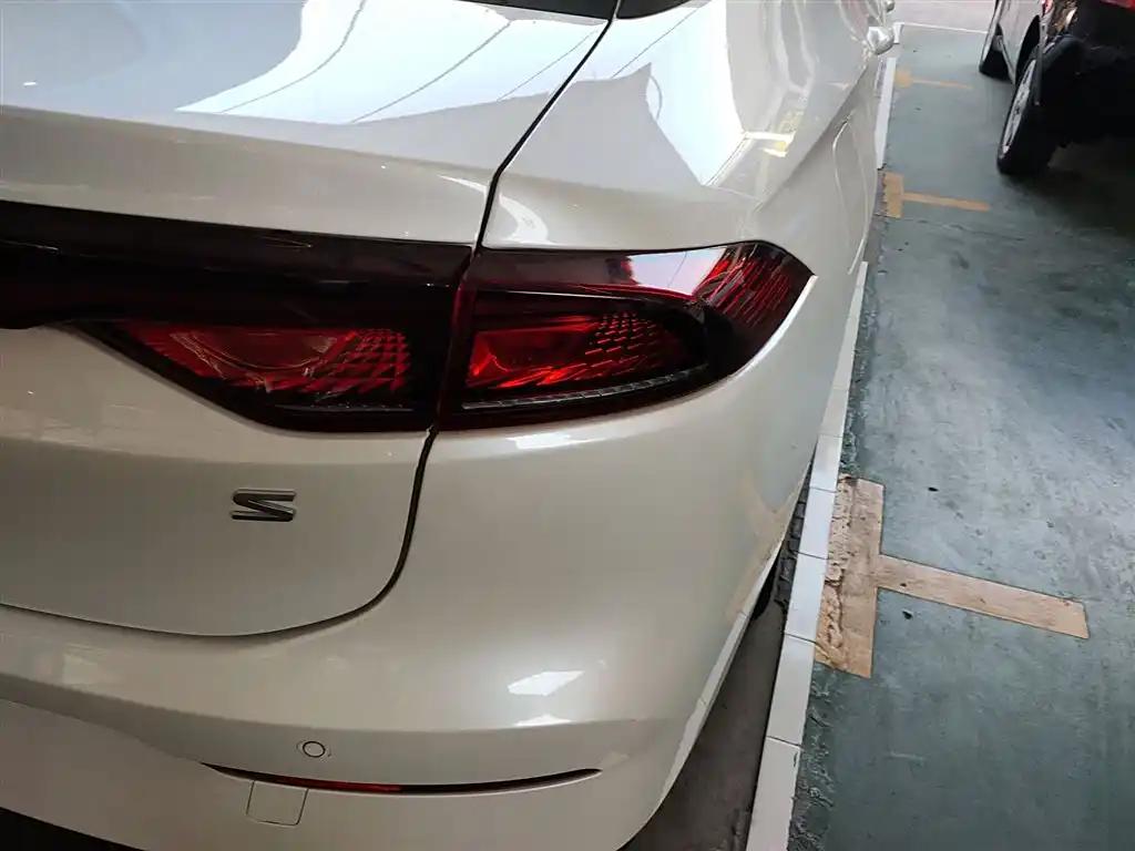 AION S 2023 White Electric Sedan Luxury