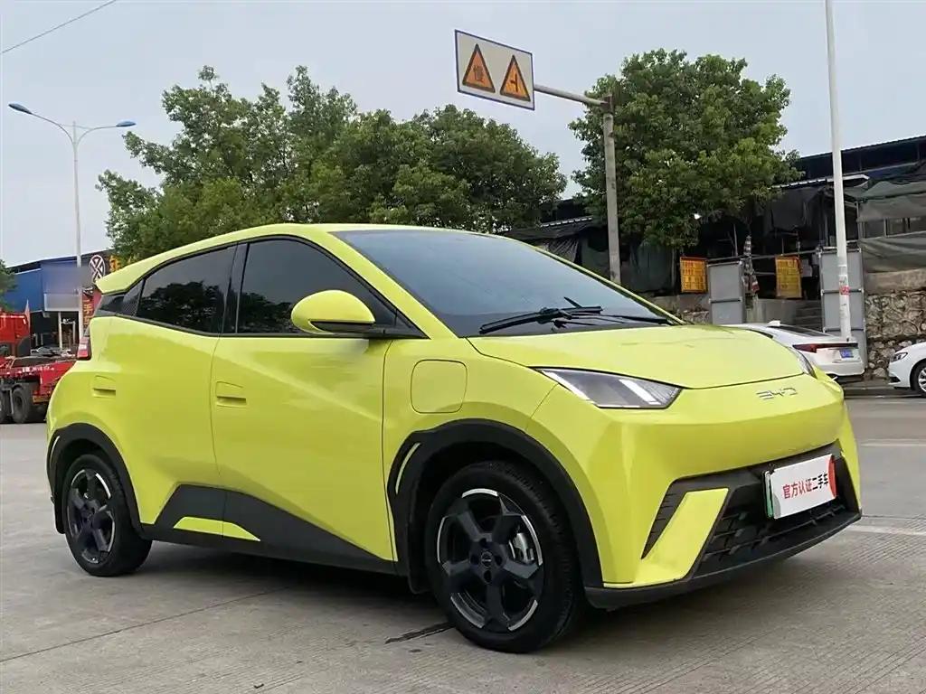 Yellow 2023 BYD Seagull Used Smart Electric Car