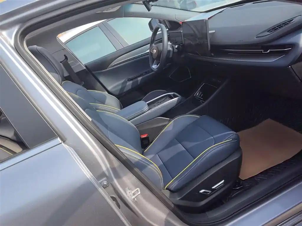 Geely Geometry G6 2023 Premium Electric Sedan Luxury