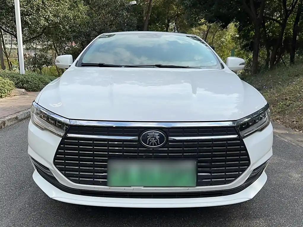 BYD Qin EV 2020 White Best Electric Car in China