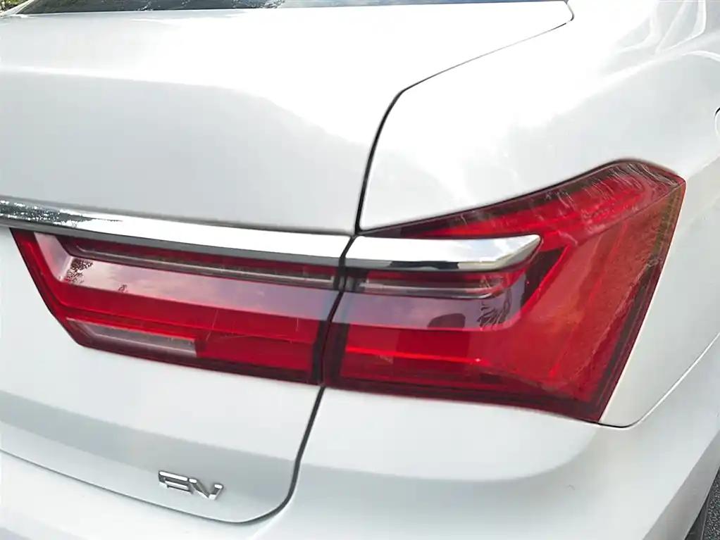 BYD Qin EV 2020 White Best Electric Car in China