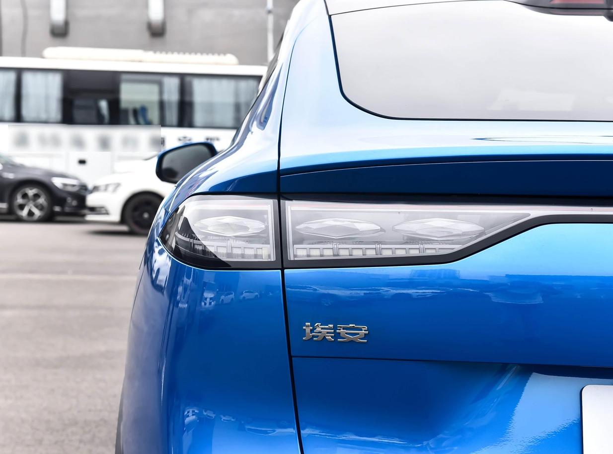 Hyptec HT 2025 Blue Compact Electric SUV