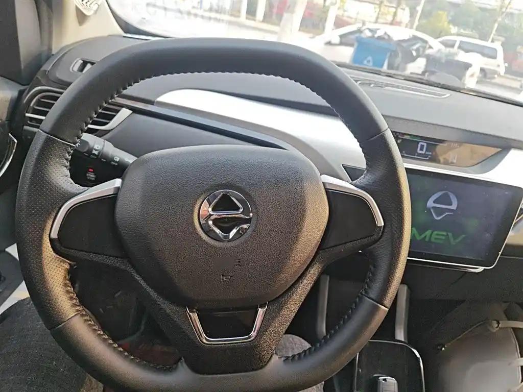 JMEV EV3 2022 Premium White New Energy Vehicle in China