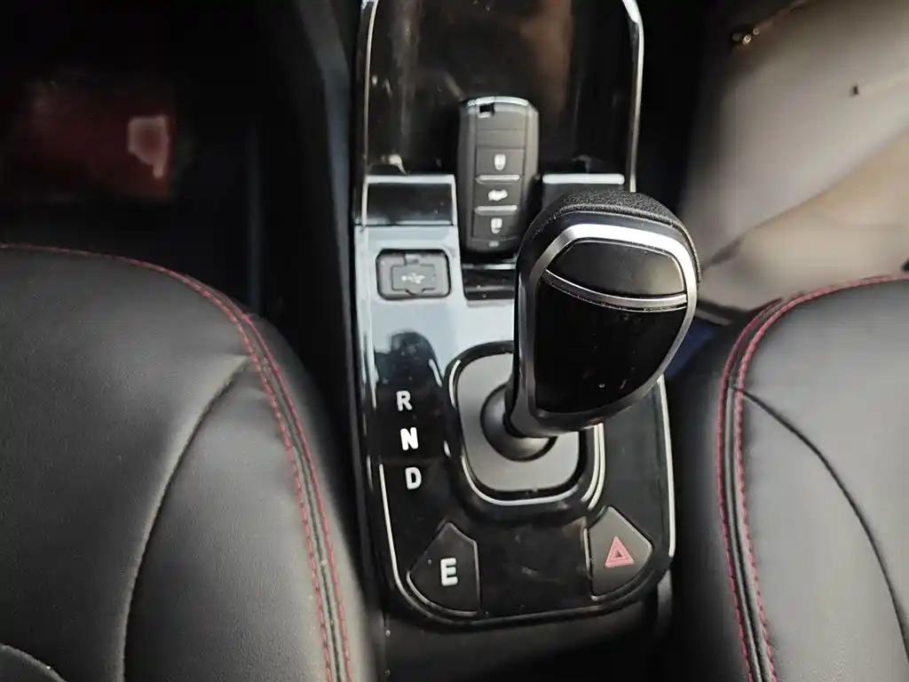 JMEV EV3 2022 Premium White New Energy Vehicle in China