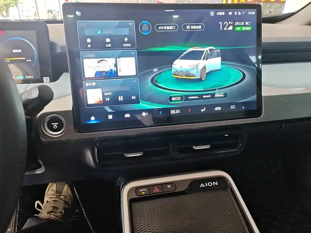 AION Y 2021 China Blue Electric SUV Used