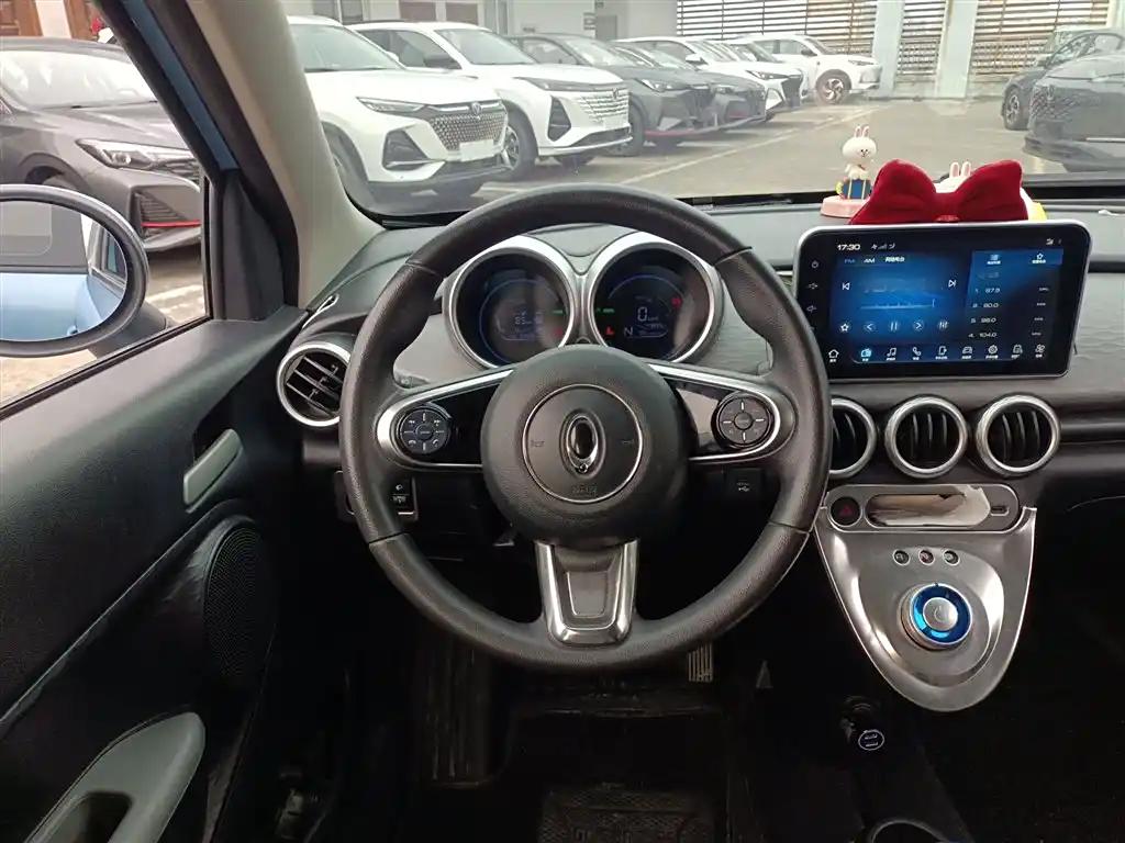 ORA Black Cat 2021 Blue New Energy Mini Car Hatchback