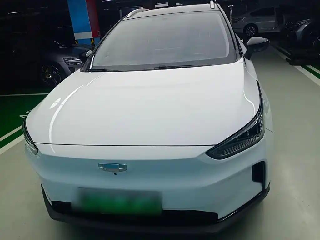 Geely Geometry Xi 2021 White Electric SUV luxury