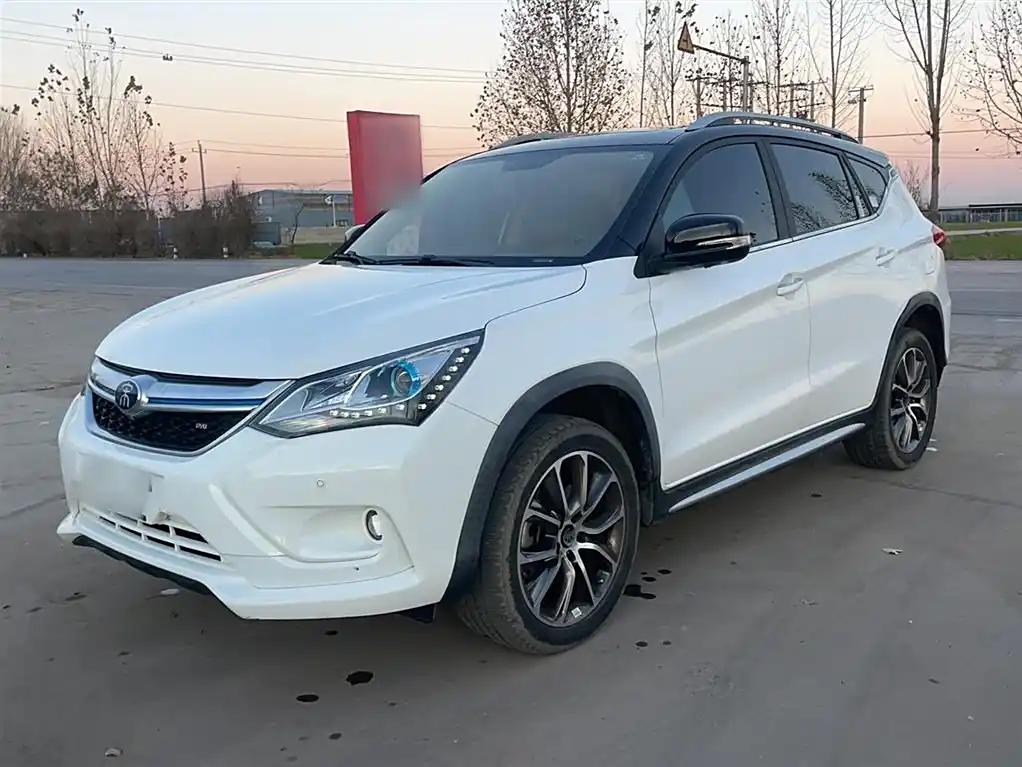 BYD Song EV 2017 White New Energy Electric Car