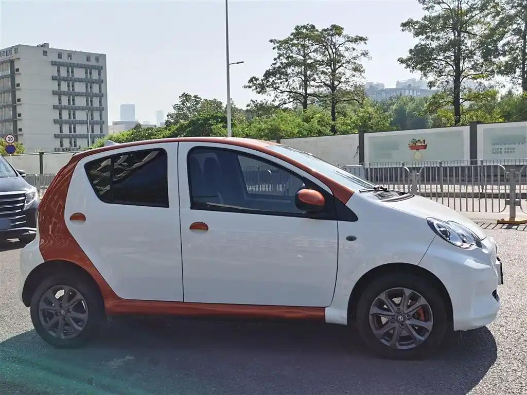 BYD E1 2019 New Energy Mini Car in China