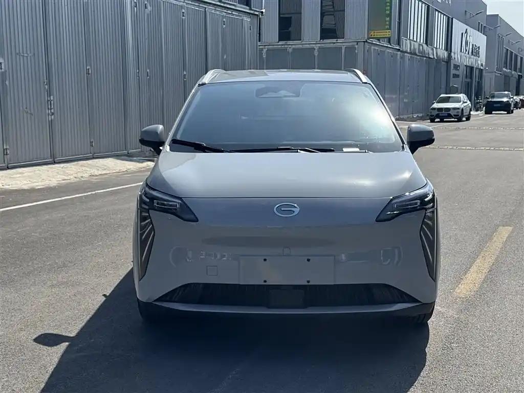 AION Y 2023 Low-Mileage Compact Electric SUV